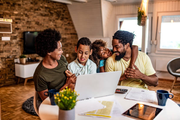 Picasso – Family Communication